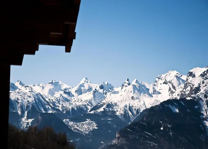 Lovely With Mountain Views Apartman *