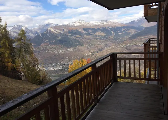 Lovely With Mountain Views 베이소나츠